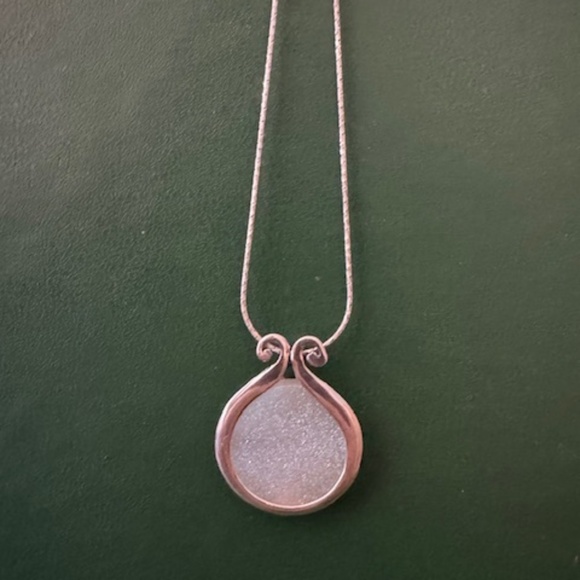Spira Sterling Silver White Agate Druzy Pendant - Picture 3 of 5